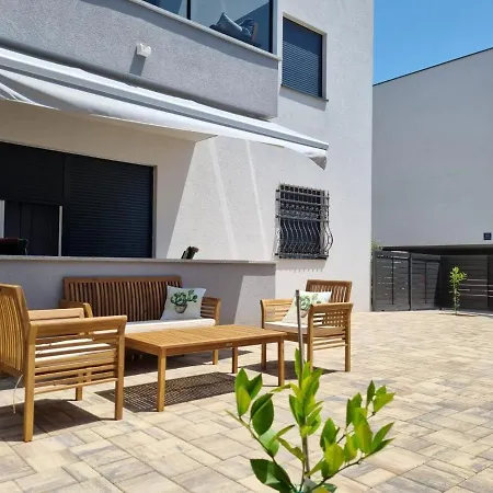 Apartment Blue Pearl