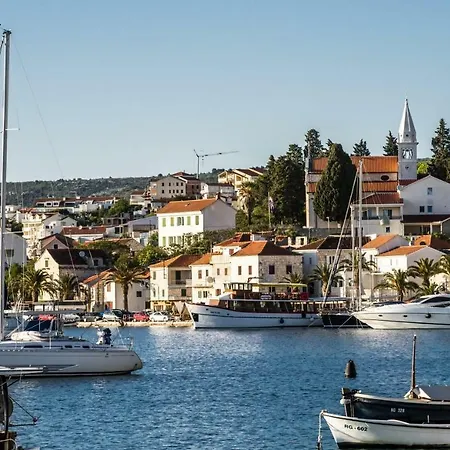 Blue Pearl Apartment